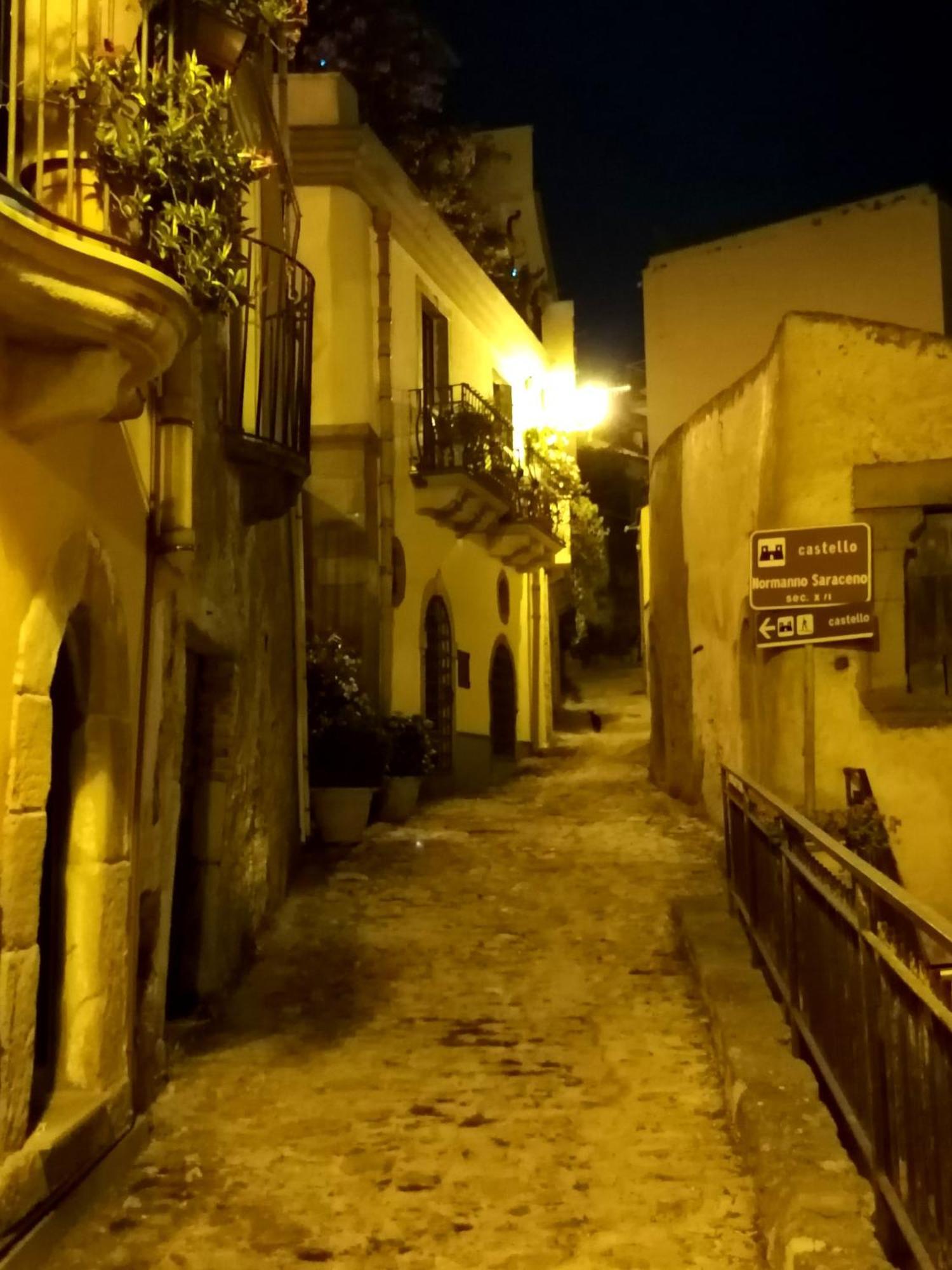 شقة Oltremare Taormina يتوجاني الغرفة الصورة